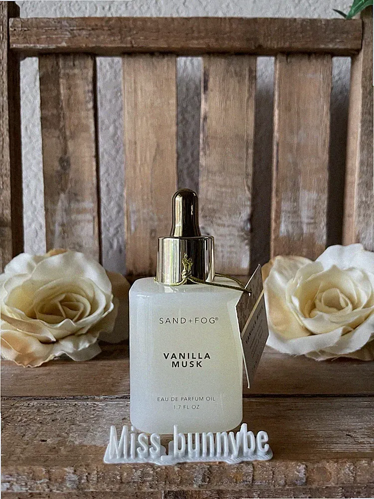 Sand + Fog Vanilla Musk Eau de Parfum Oil 50 mL 1.7oz New With Tags Perfume Dab