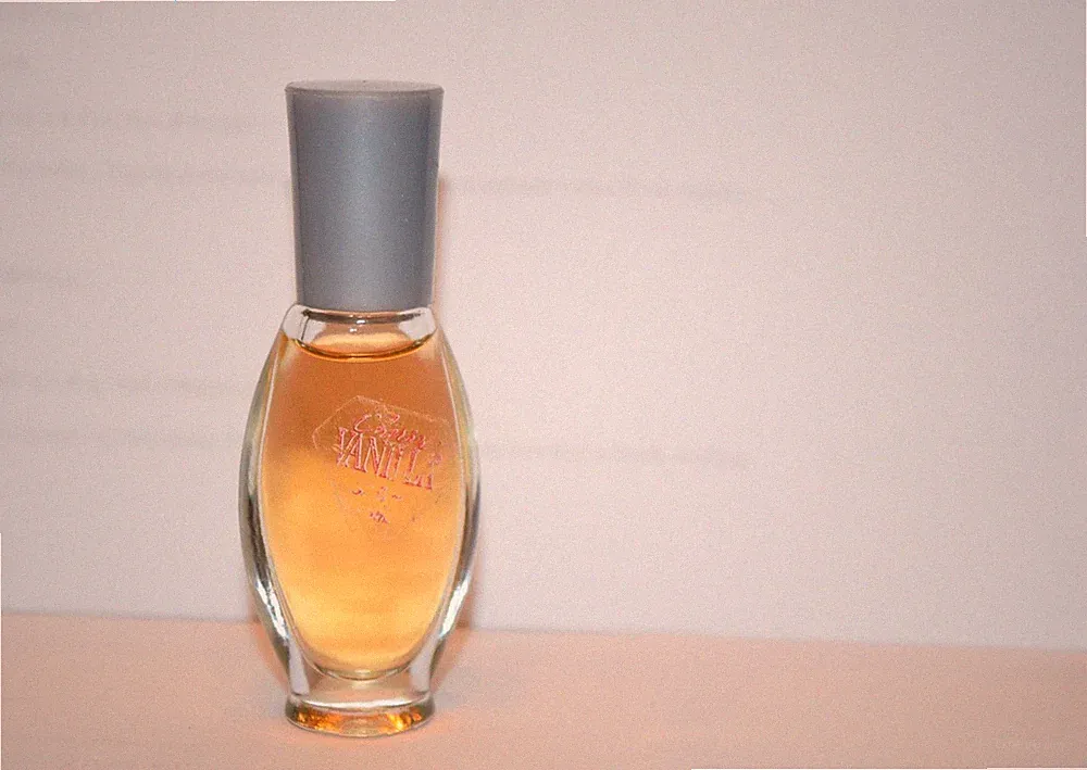 Vintage Cherry Vanilla perfume cologne splash .32 oz - Imperfect
